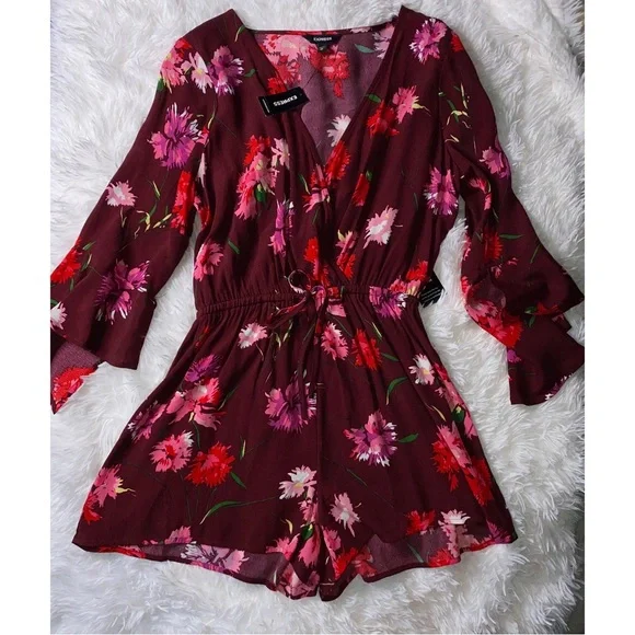 Express Floral 3/4 Ruffle Bell Sleeve Romper - Picture 1 of 2
